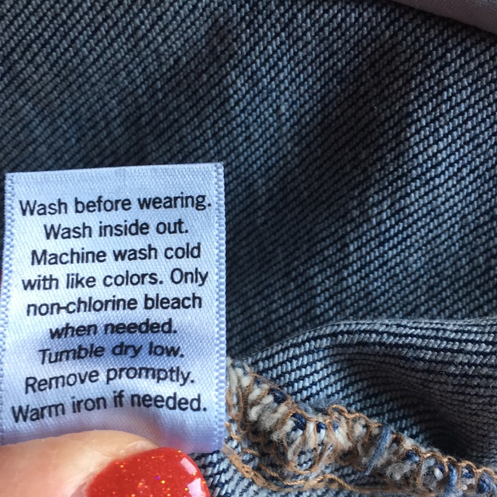 NWT, Cropped Denim Jacket - Picture 8 of 10